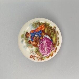 Vintage Meissnek Limoge Porcelain Brooch Pin Courting Couple Garden Book France